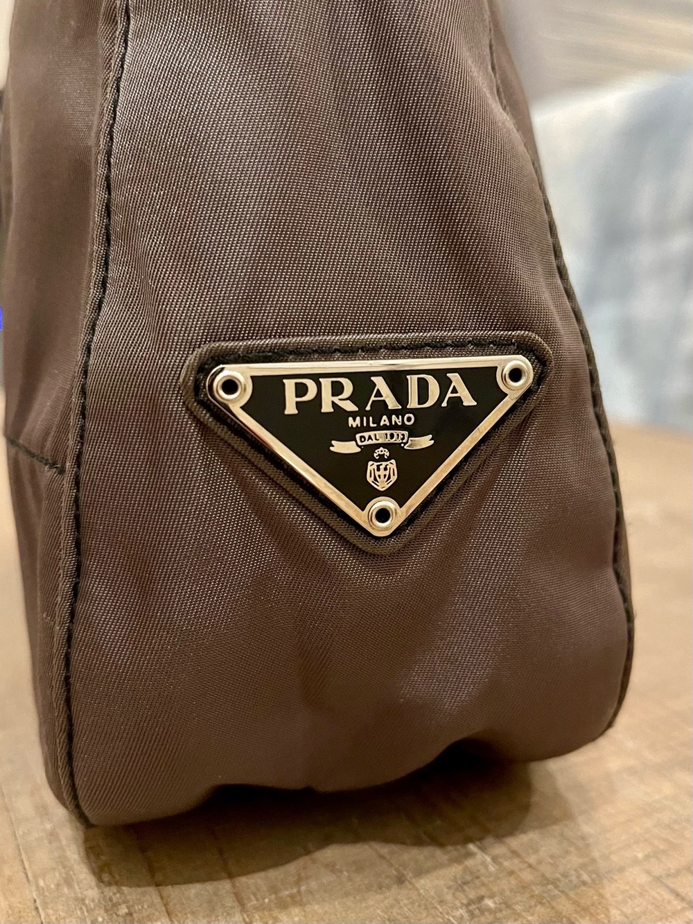 VINTAGE PRADA Quilted Tessuto Hobo Bag - Mint Condition with Papers and Tags - Picture 4 of 15